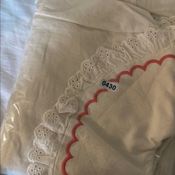 NWOT NITTA Collection Cream Embroidered Lace Top Sz S/M - Picture 12 of 13